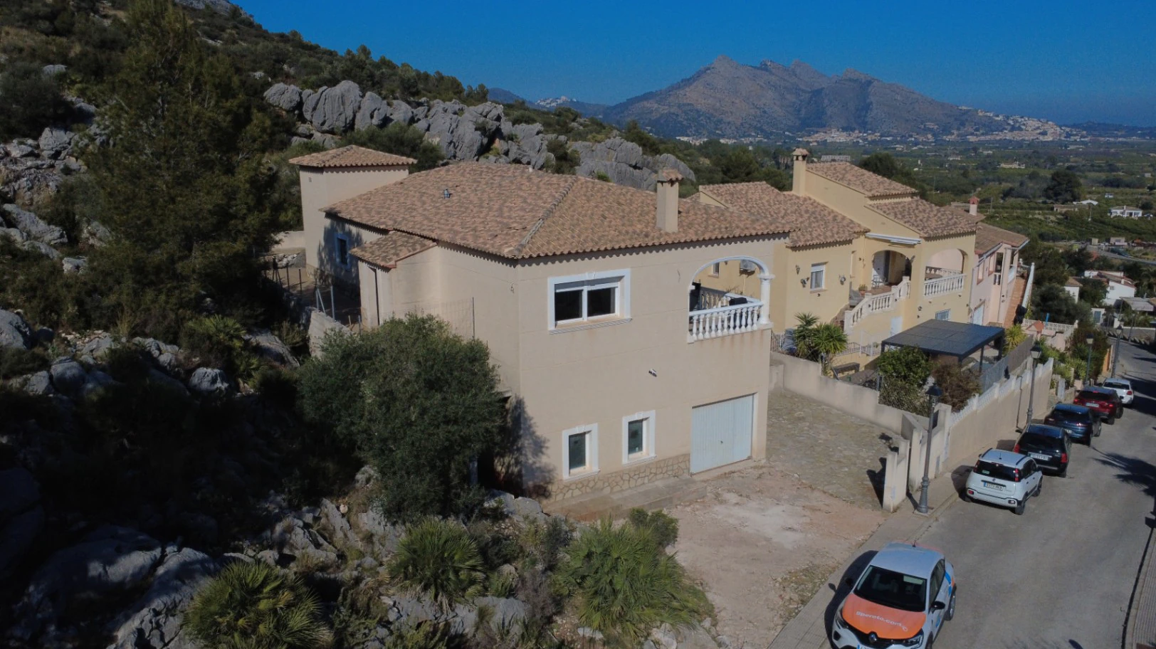 Verkoop. Villa in Tormos