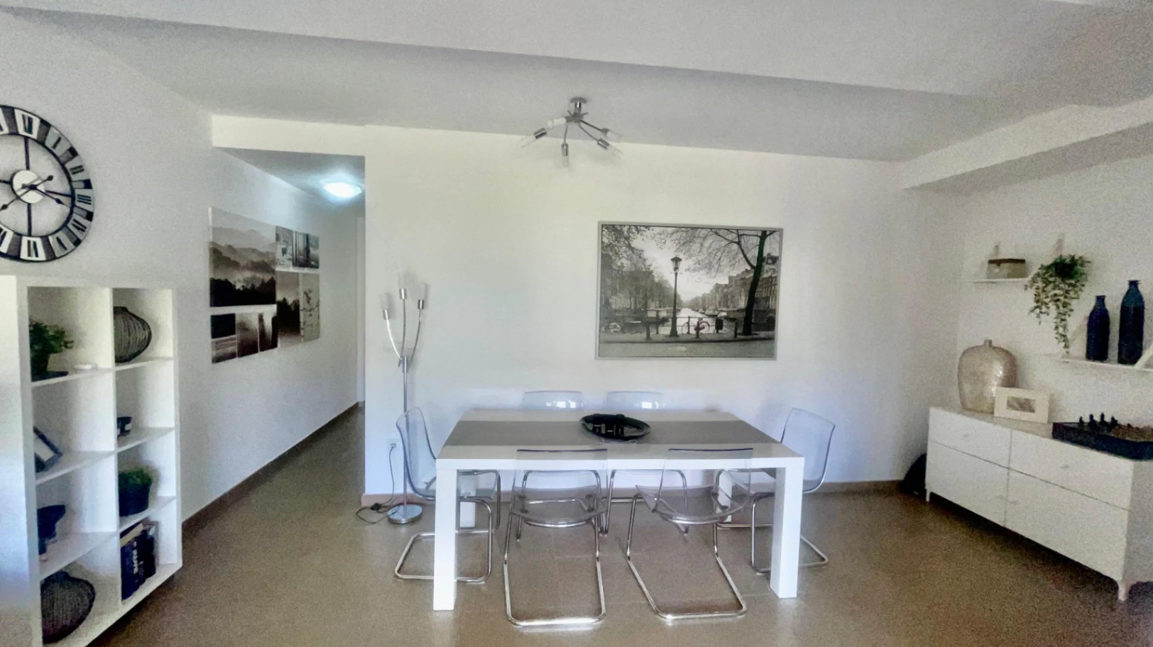 Penthouse apartment for sale in Jalon: Modern, luxurious