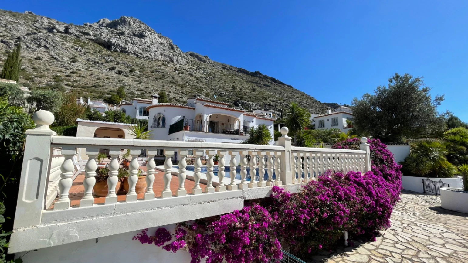 Villa te koop in Benigembla: Apart appartement