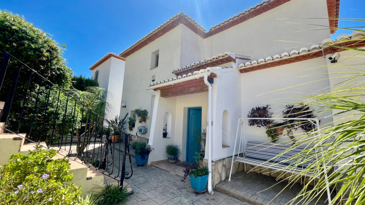 Villa te koop in Benigembla: Frontlinie met prachtig uitzicht
