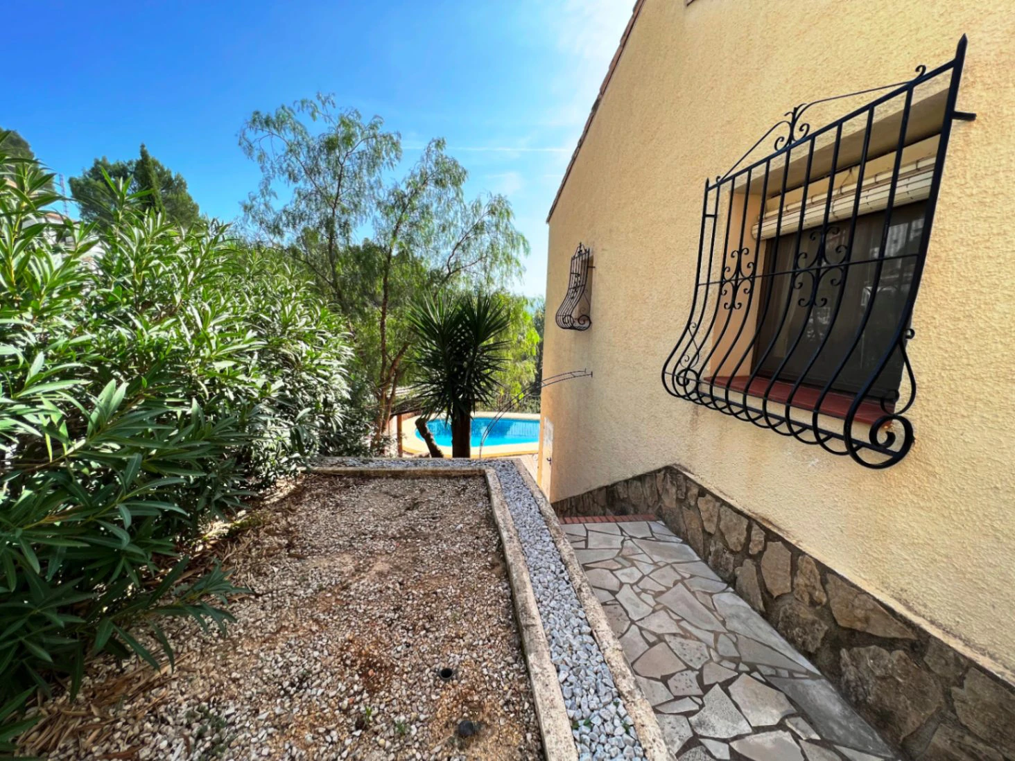 Villa te koop in Alcalali: Prachtig uitzicht op het zuiden