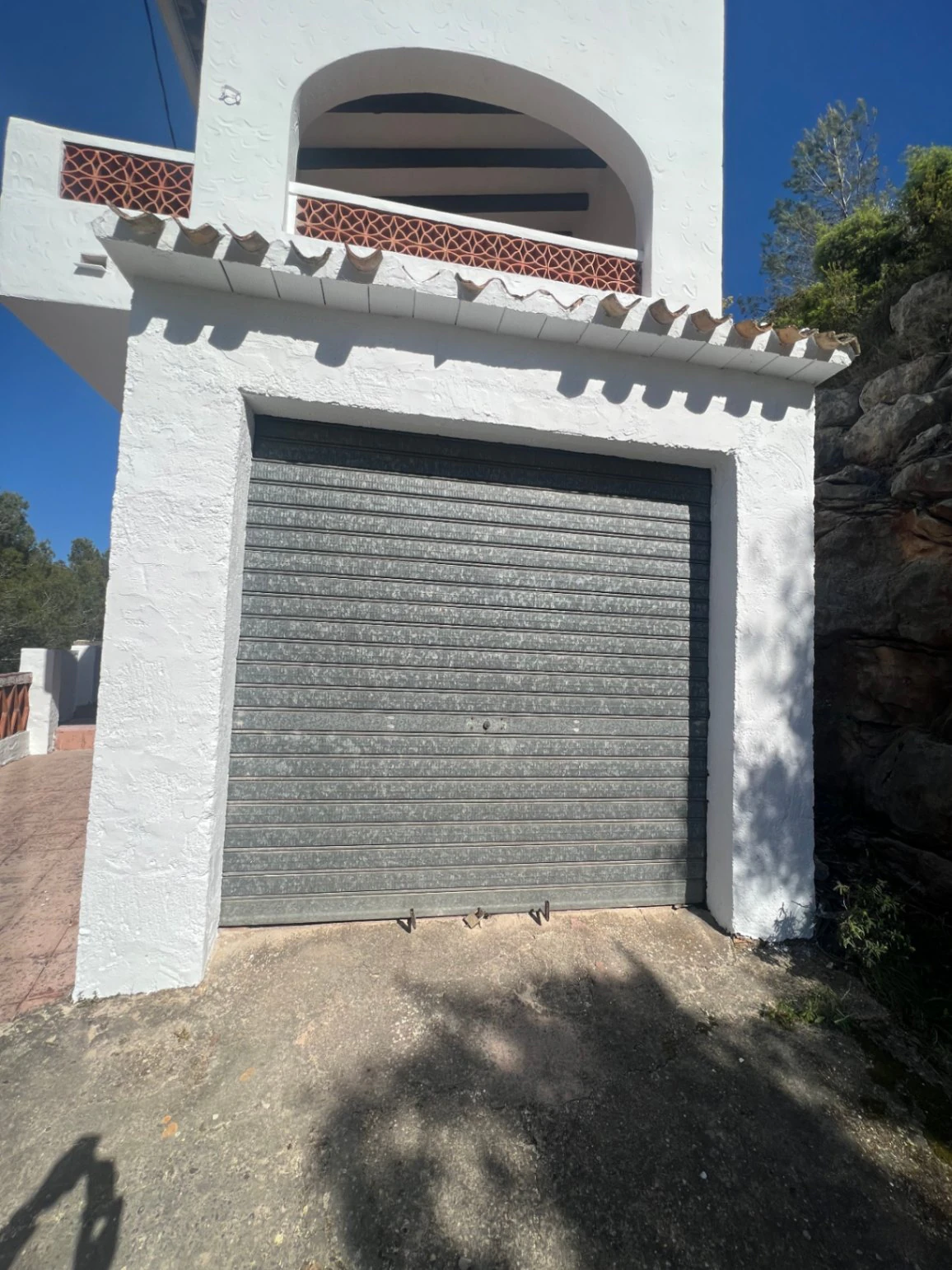 For sale in Parcent: private villa with open views