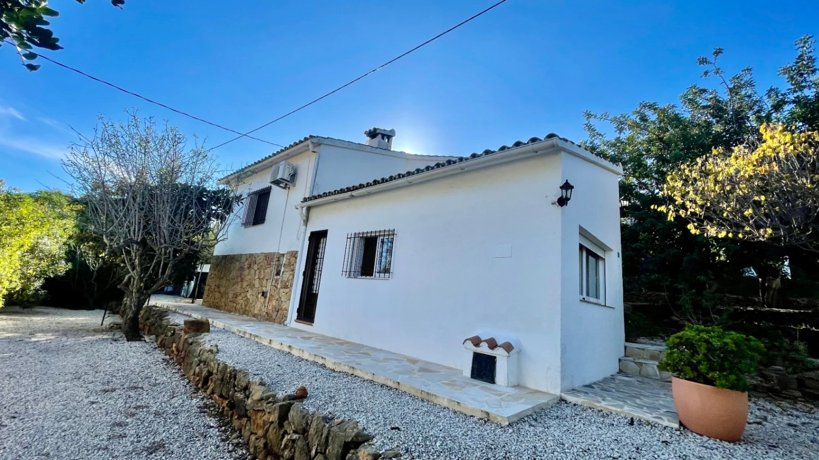 Fabulous finca-style retreat – two individual properties with two pools on a private 2,032 m² plot
