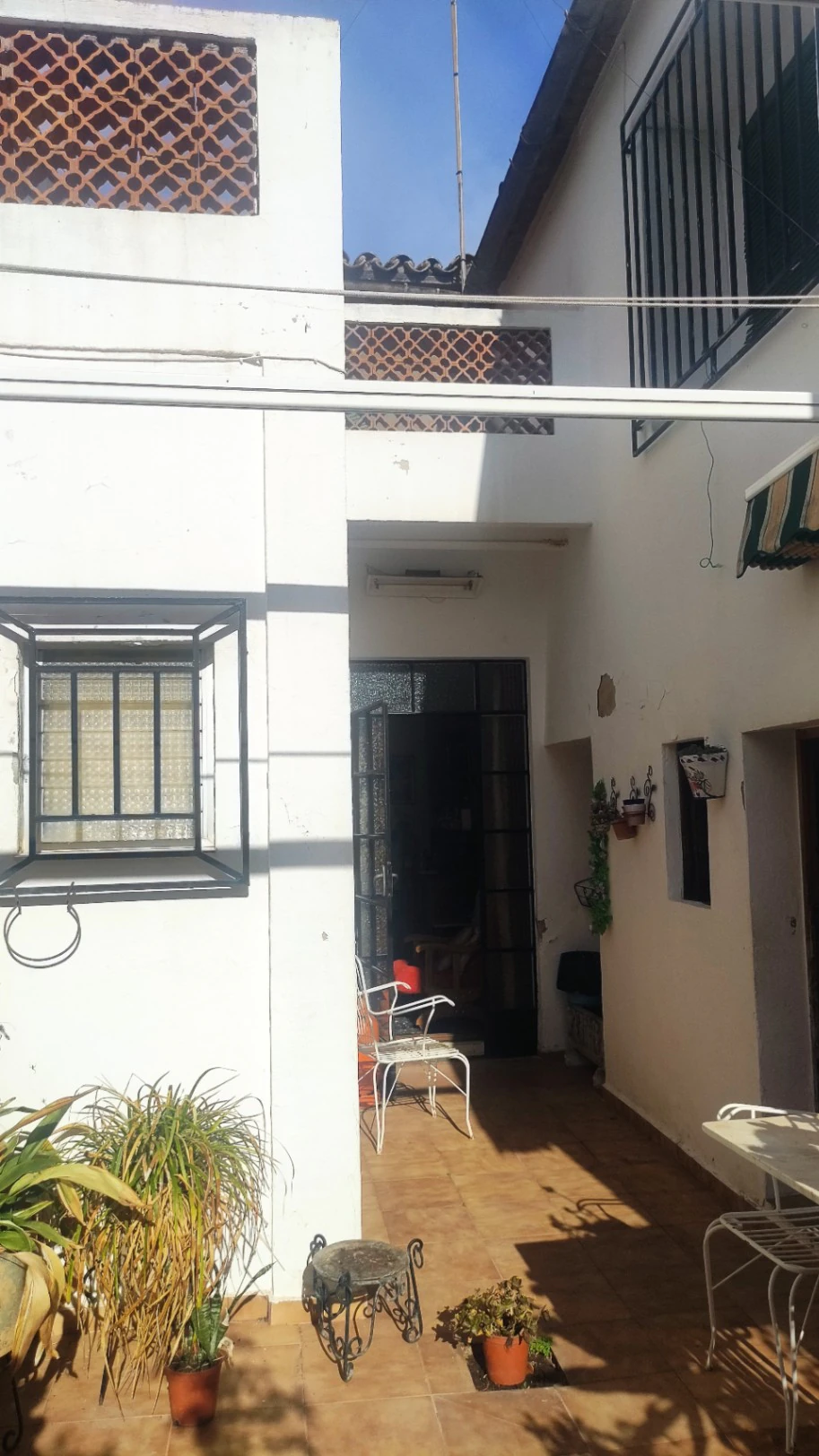 Rijtjeshuis te koop in Sagra