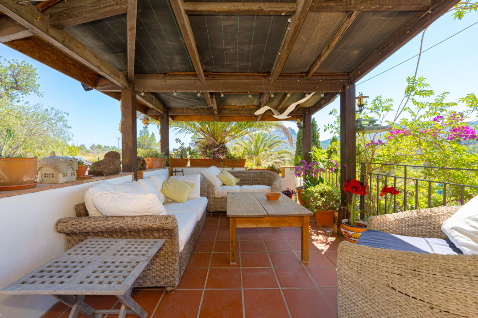 Villa for sale in Benissa: Stables and land