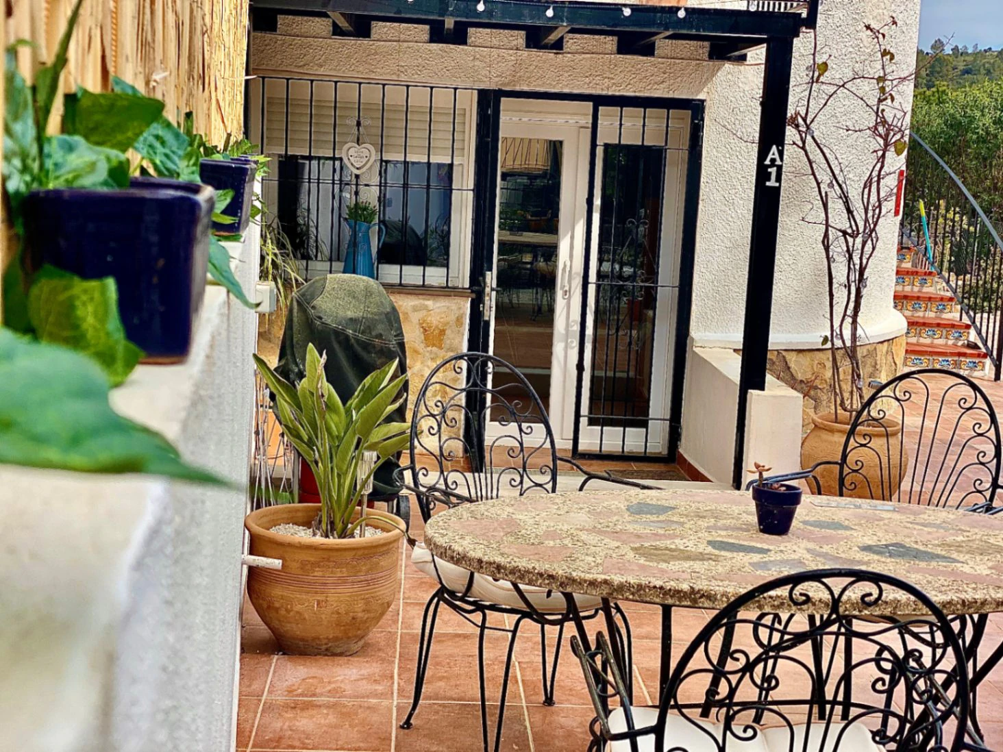 Alcalali: Fabulous multi-generational accommodation