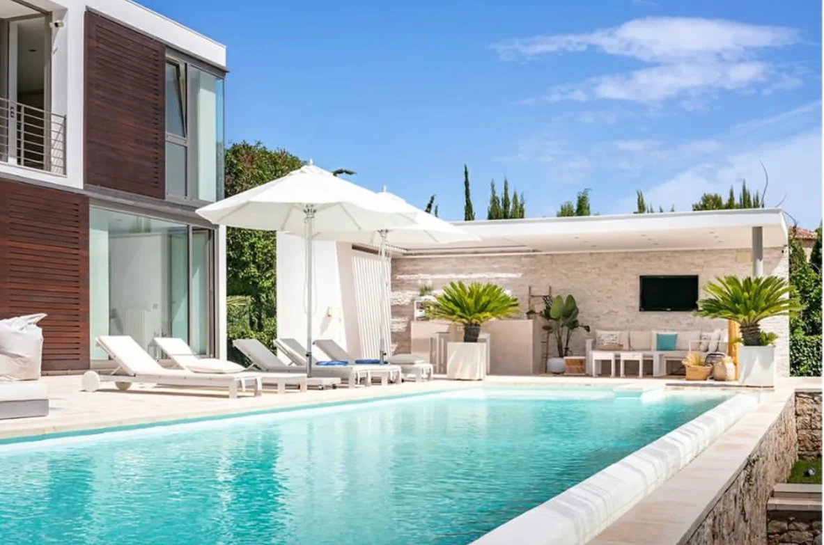 Villa te koop in Javea: Eigentijds, modern