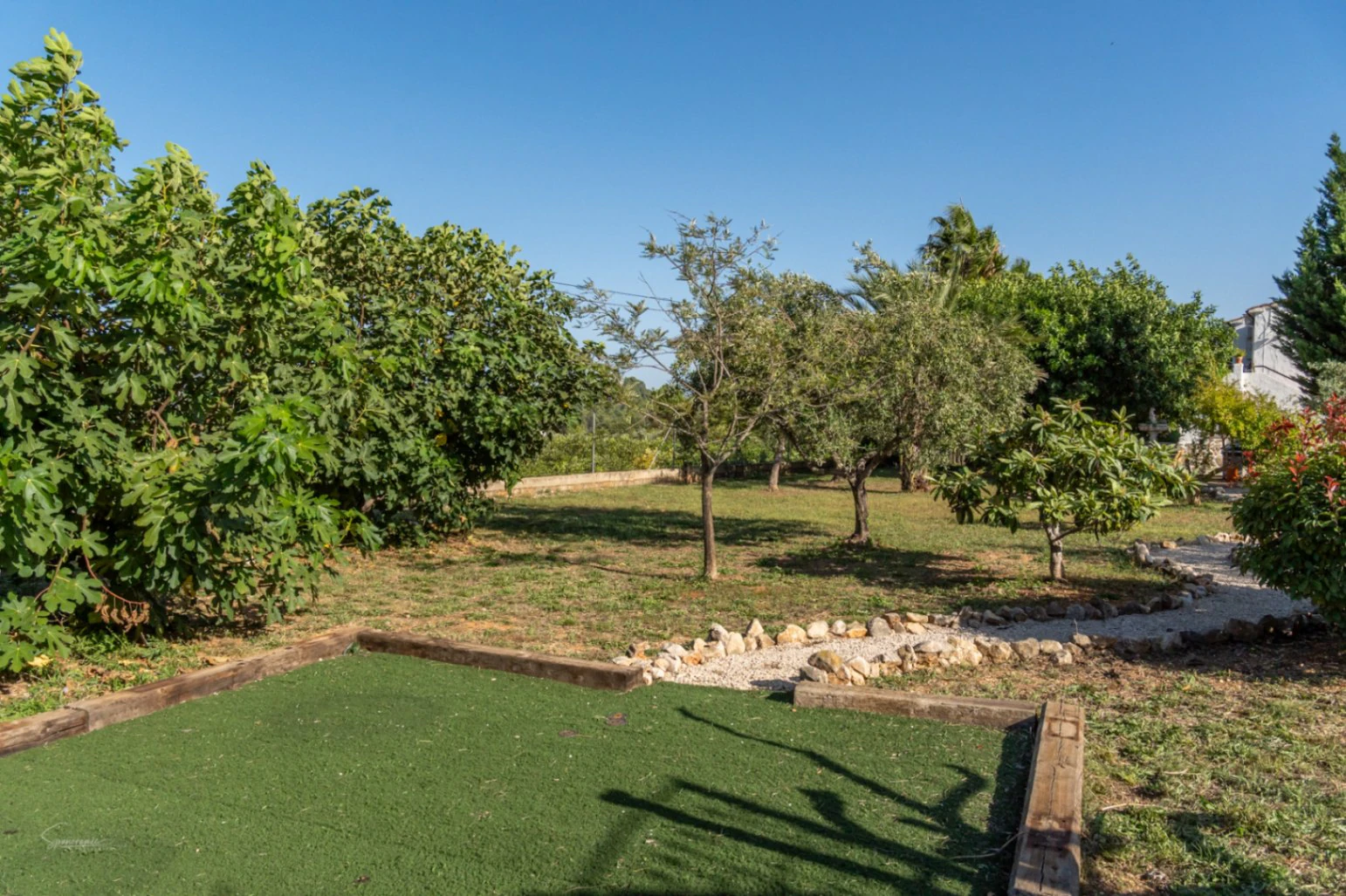 Two villas for sale in Parcent on one plot