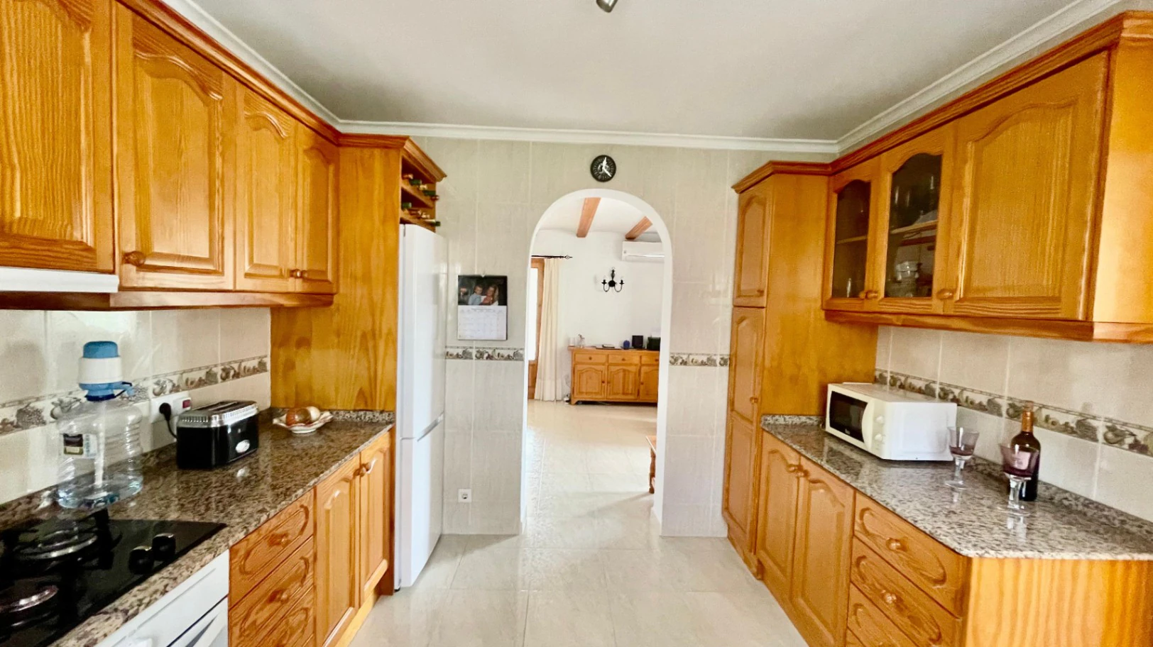 Villa for sale in Alcalali: Fabulous views, separate apartment