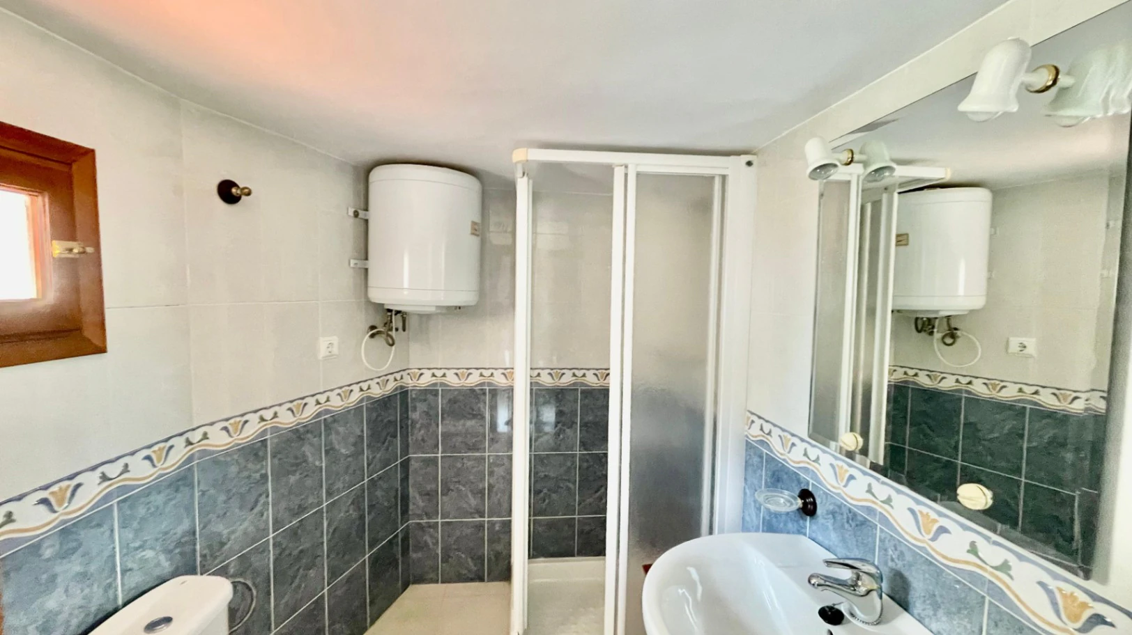 Villa te koop in Alcalali: Prachtig uitzicht op het zuiden