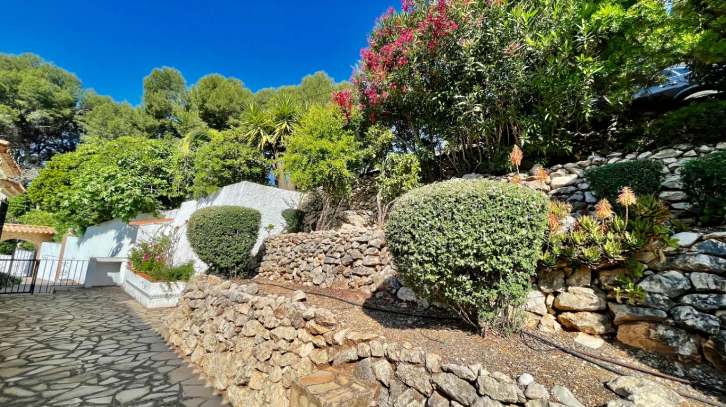Villa te koop in Alcalali: Prachtig uitzicht op het zuiden