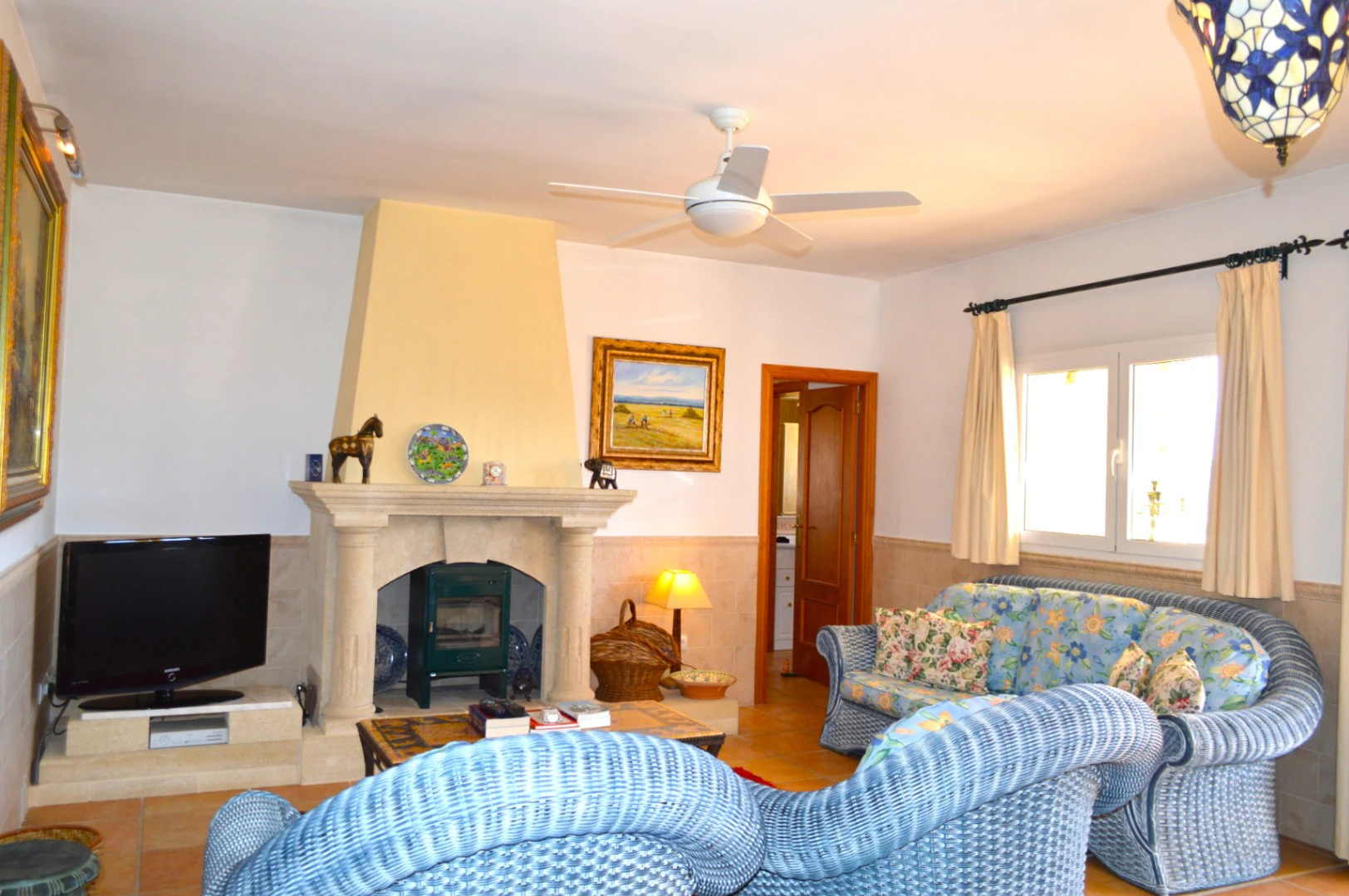 Villa for sale in Jalon: Unique, very private