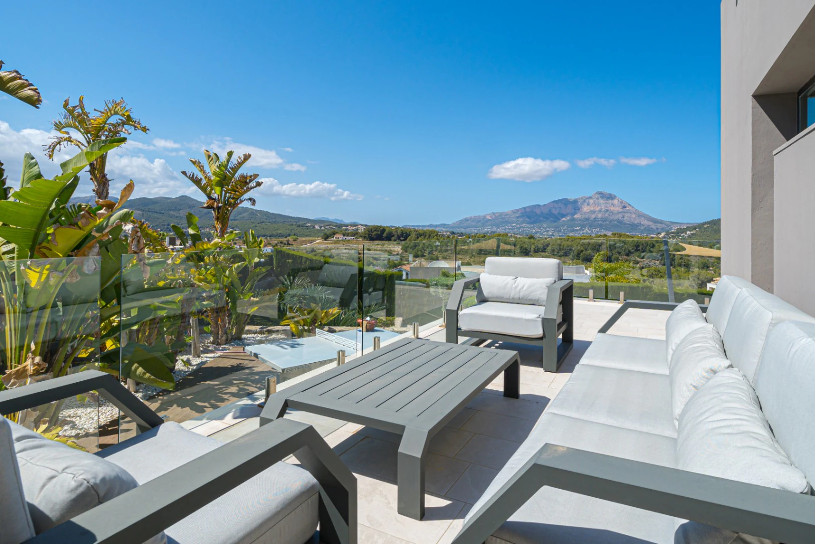 Villa for sale in Javea with sea views