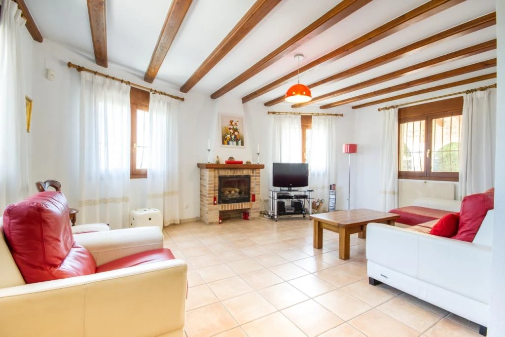 Wonderful villa very close to Orba