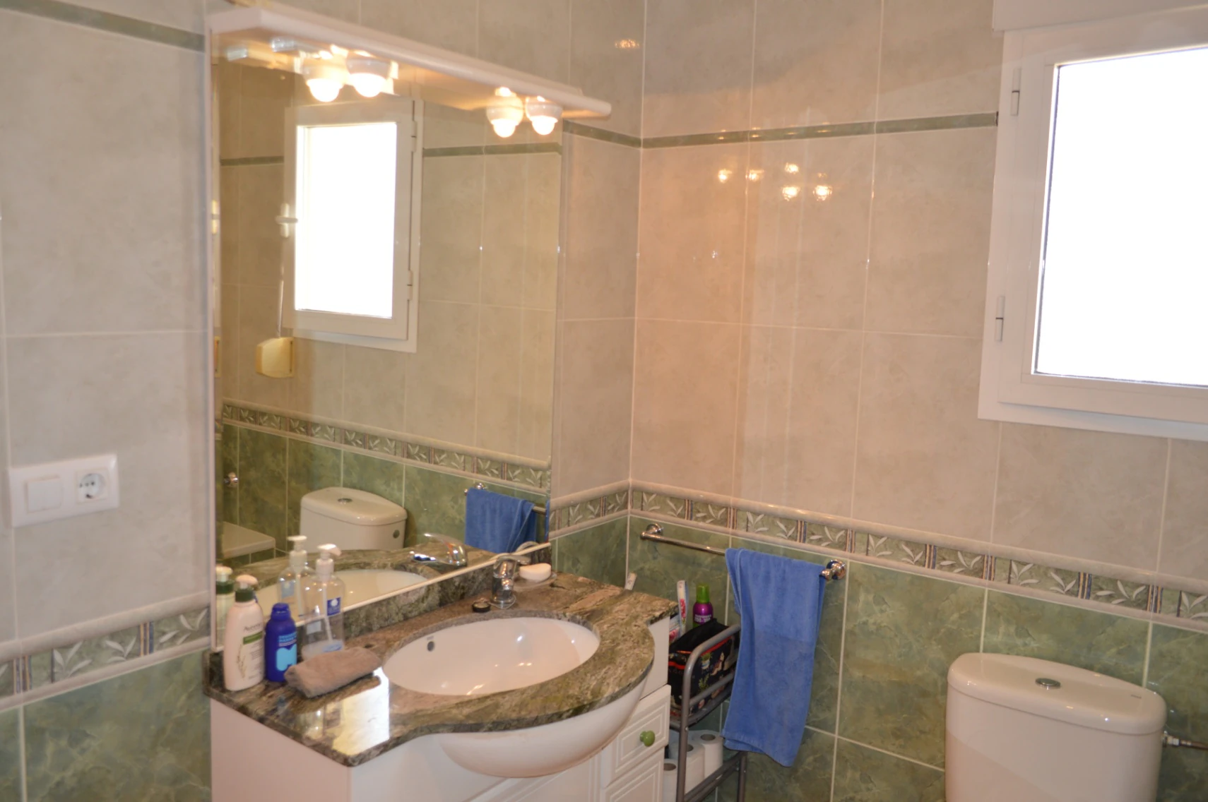 Villa for sale in Jalon: Unique, very private