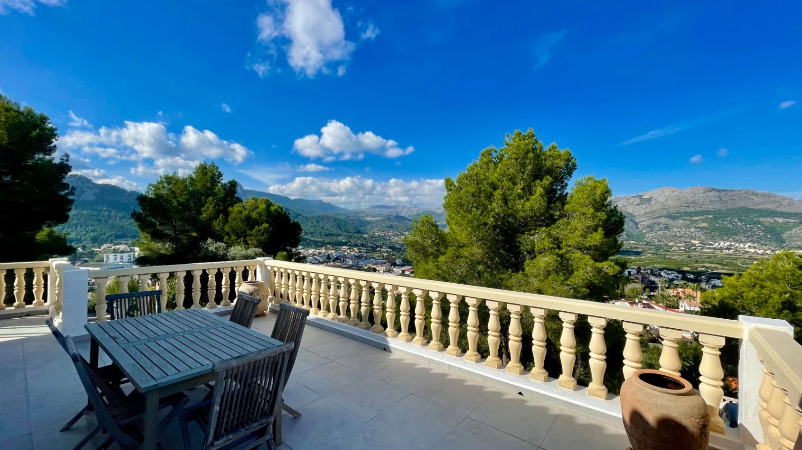 Villa for sale in Orba:  Contemporary, with breathtaking views