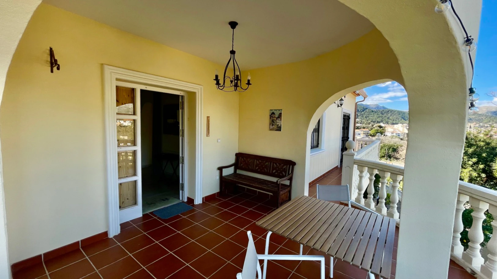 Villa for sale in Orba: Luxury & elegant