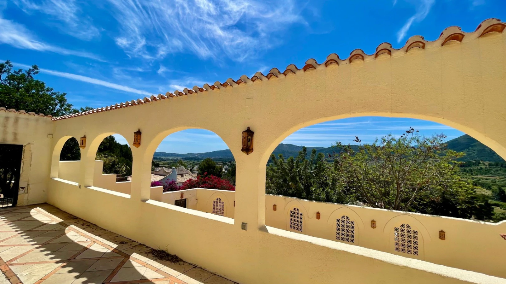 Villa te koop in Alcalali: Prachtig uitzicht, zeer privé