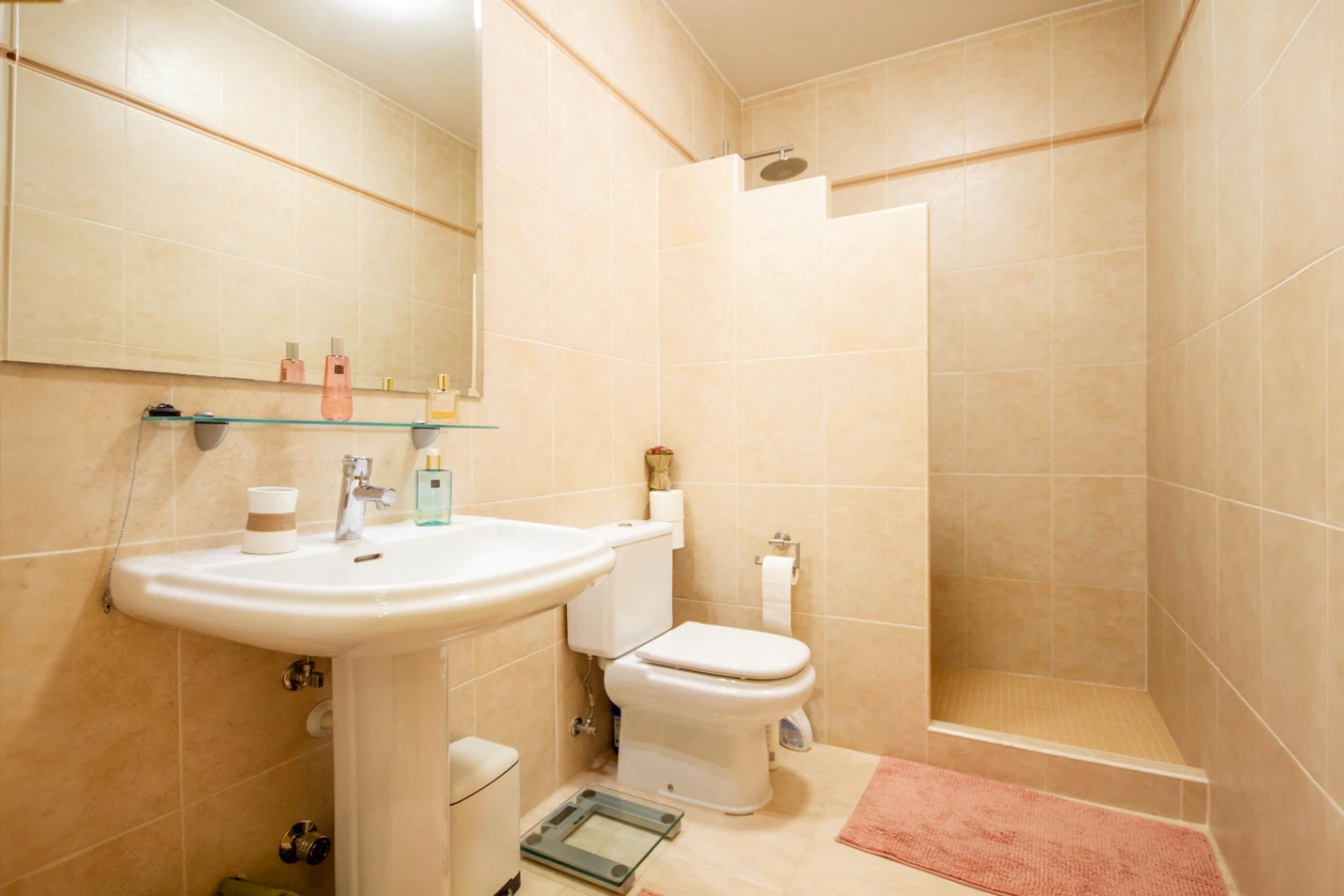 Townhouse for sale in Ráfol de Almunia