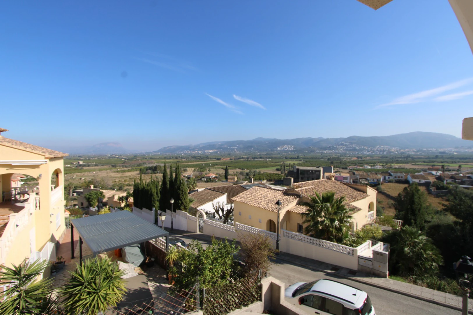 Verkoop. Villa in Tormos