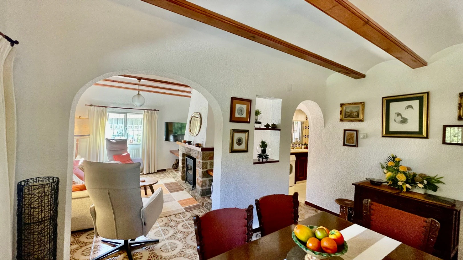 Fabulous finca-style retreat – two individual properties with two pools on a private 2,032 m² plot