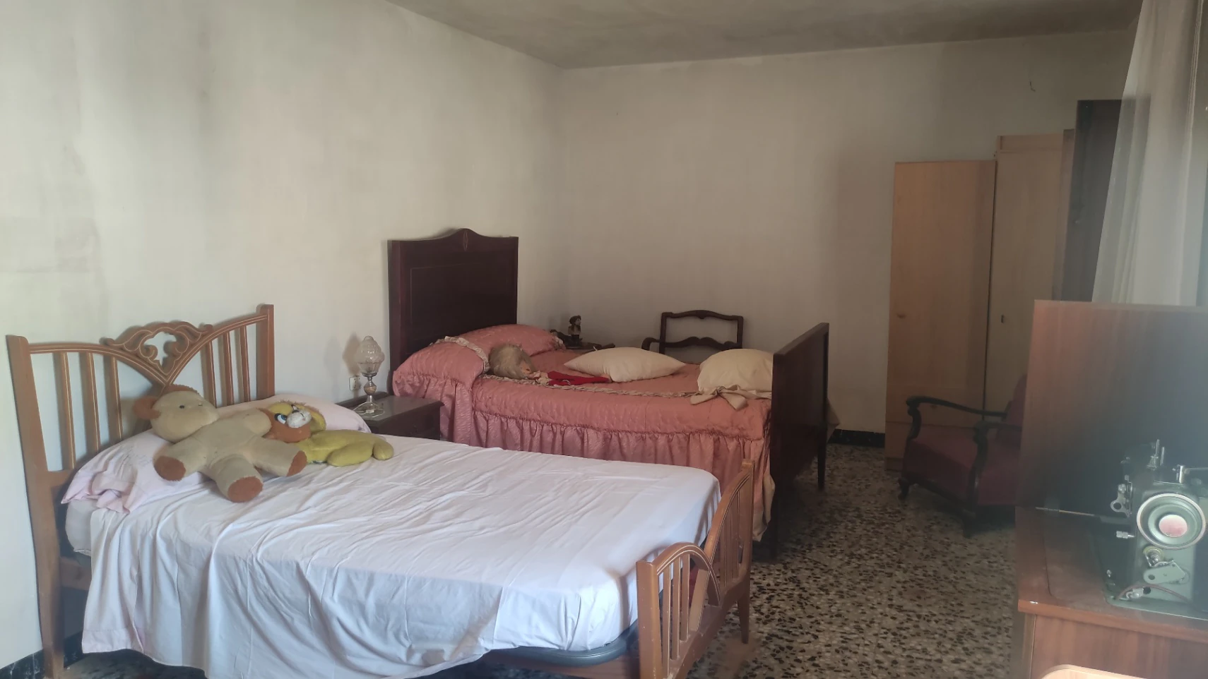 Rijtjeshuis te koop in Sagra