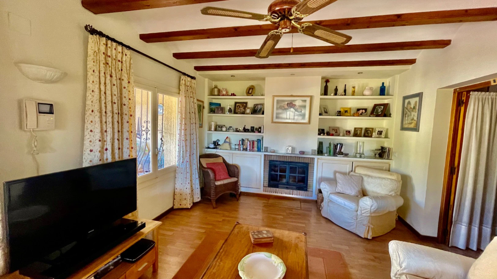 Villa te koop in Alcalali: Prachtig met adembenemend uitzicht