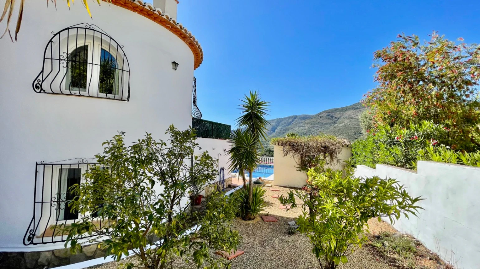 Villa te koop in Benigembla: Apart appartement