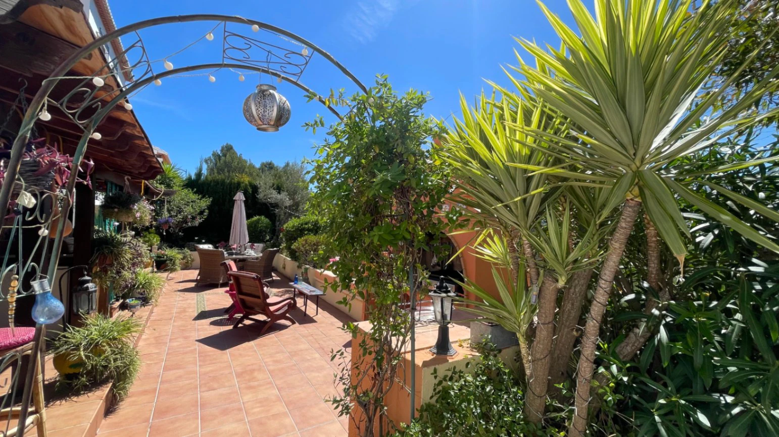 Villa te koop in Benigembla: Frontlinie met prachtig uitzicht