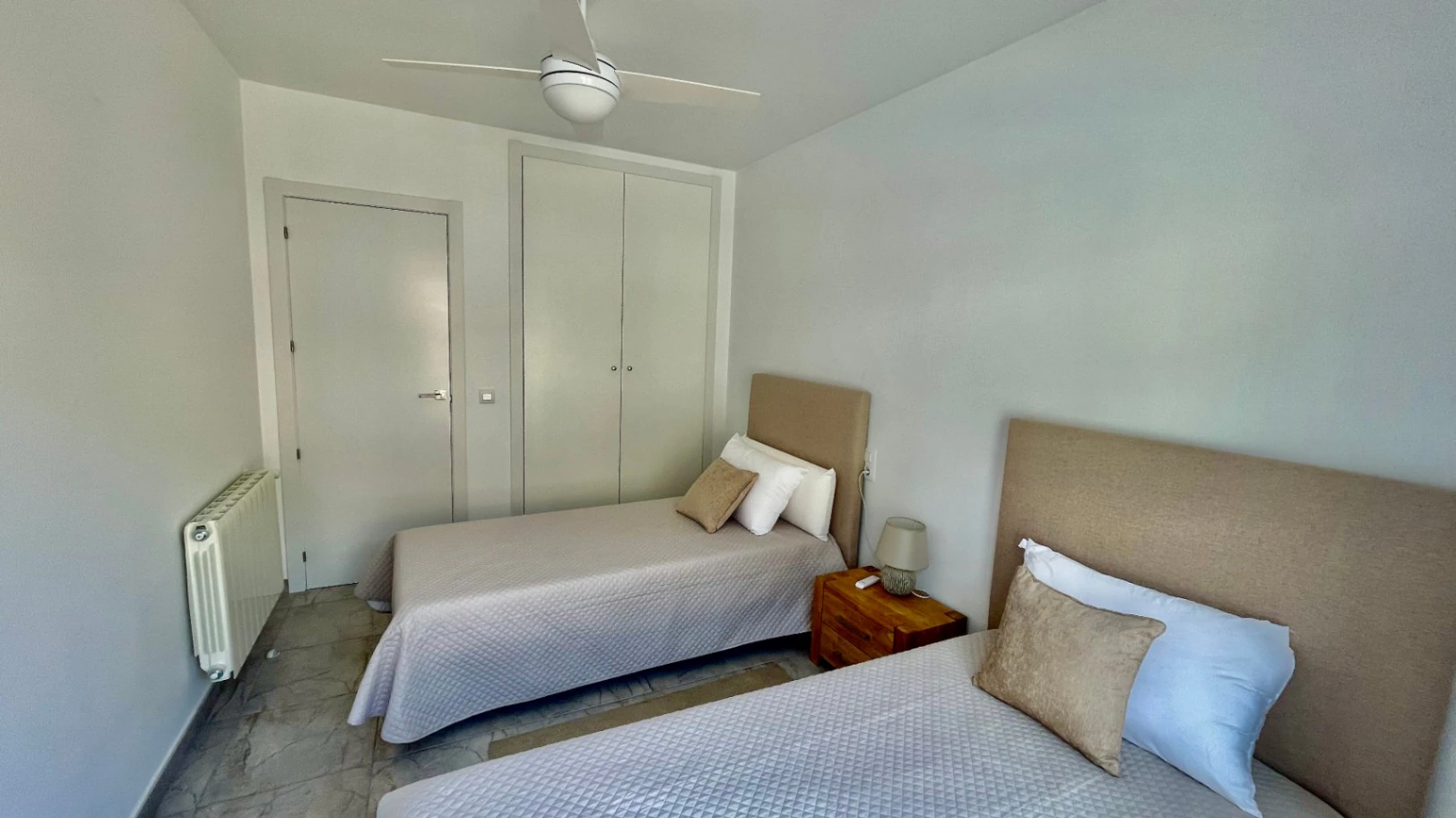 Modern townhouse for sale in Murla: Luxury, contemporary