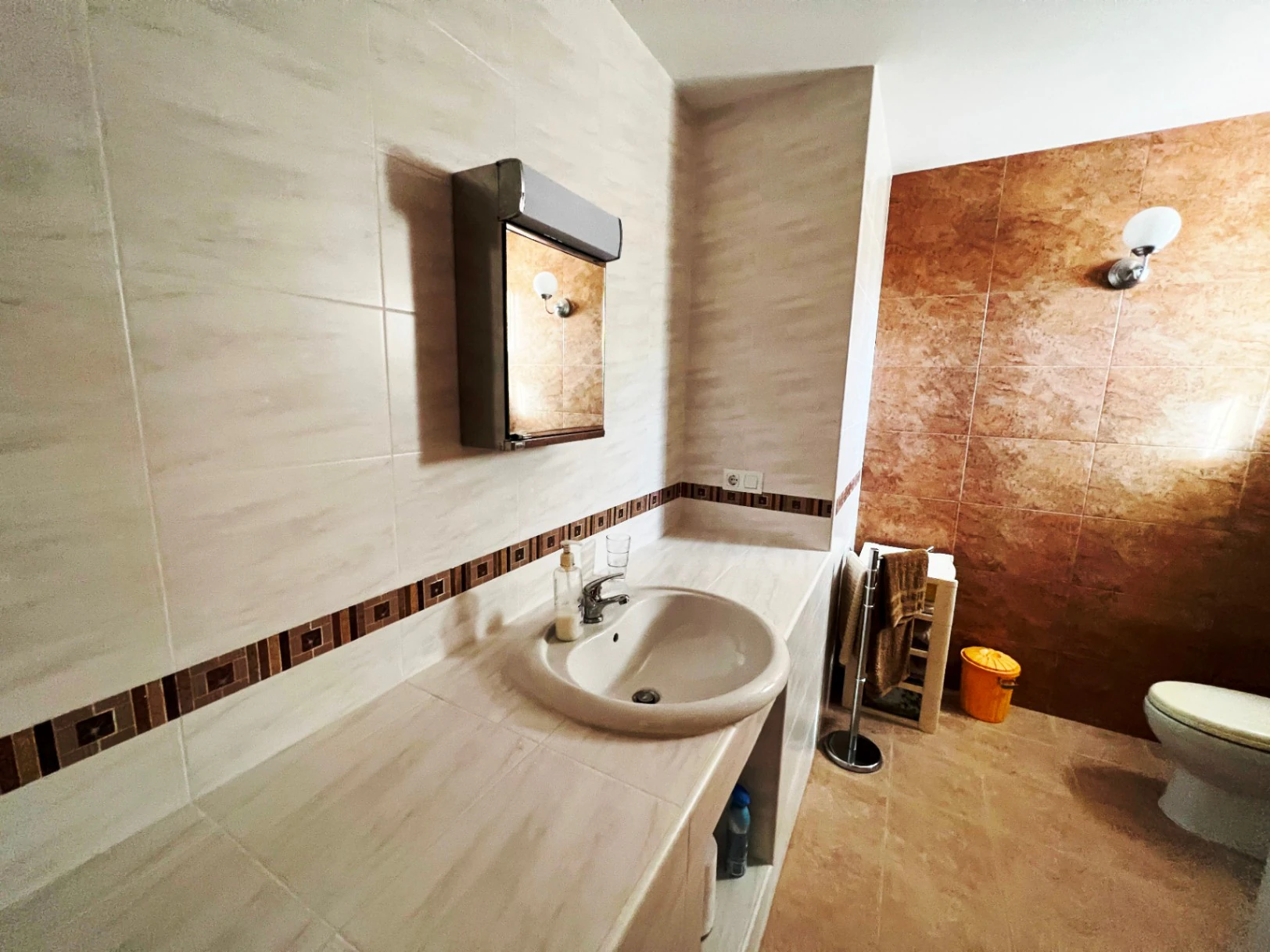 Villa te koop in Alcalali: Prachtig uitzicht op het zuiden