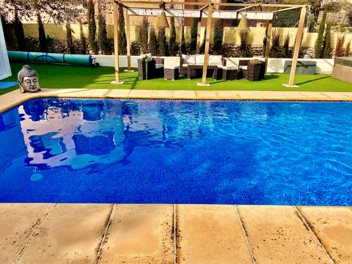 Alcalali: Fabulous multi-generational accommodation