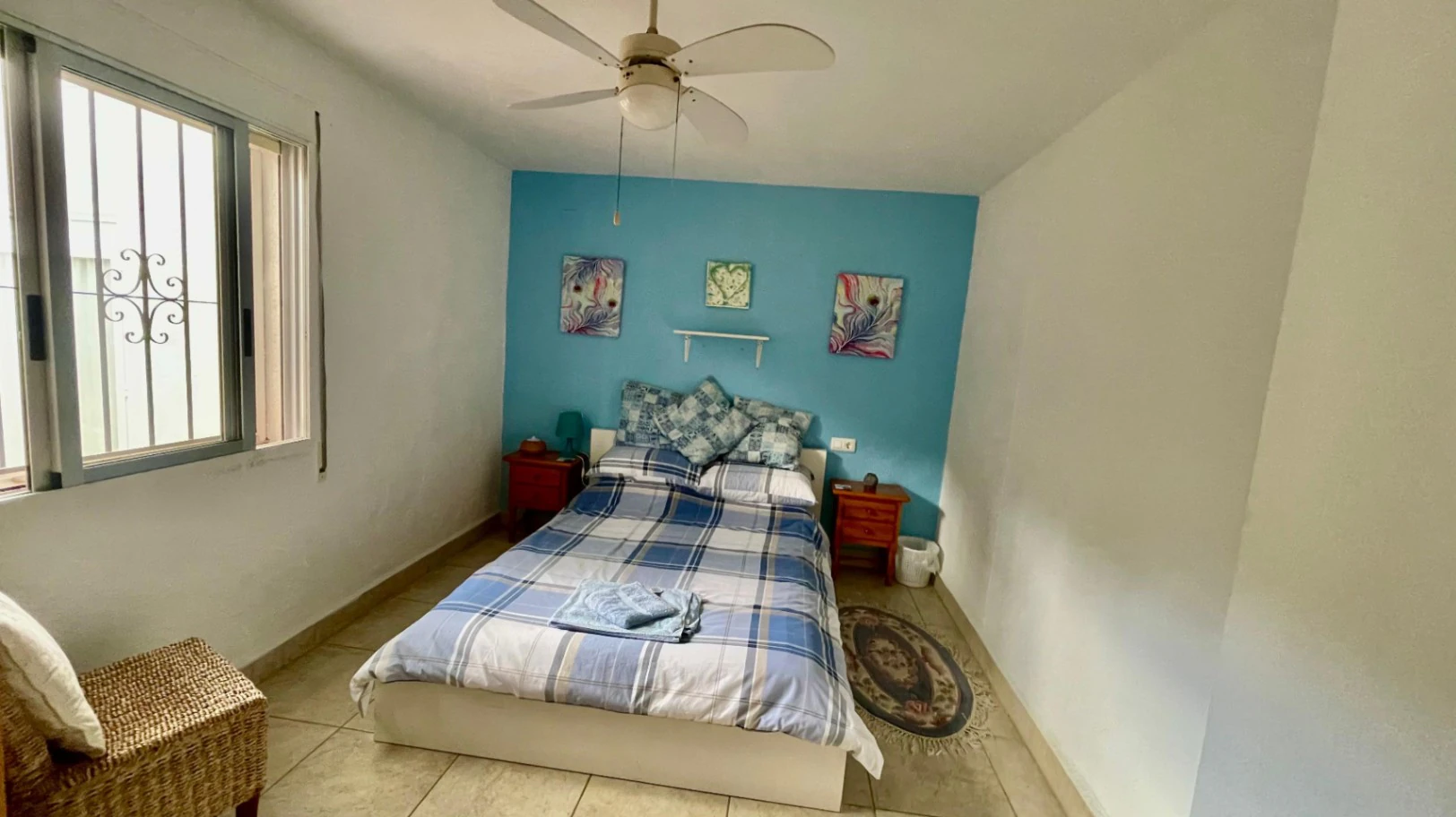 Villa for sale in Parcent: Flat plot, private
