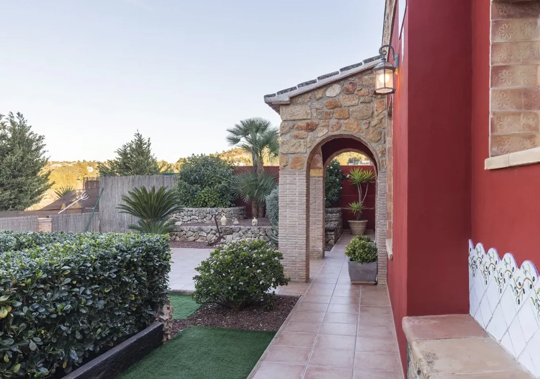 Estate for sale in Jalón
