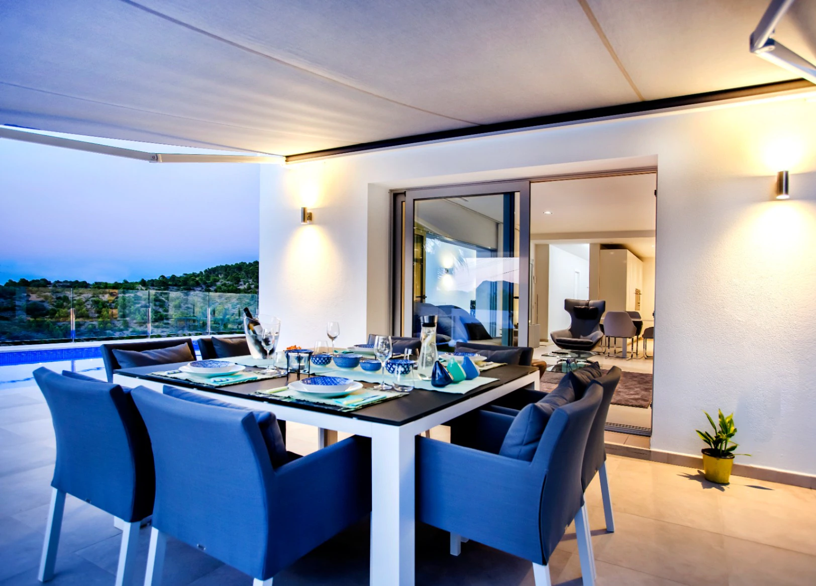 Villa for sale in Orba: Minimalist luxury, with fabulous views