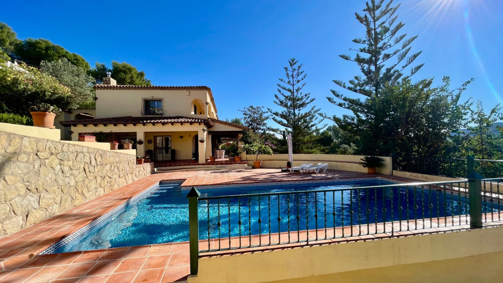 Villa te koop in Alcalali: Prachtig met adembenemend uitzicht