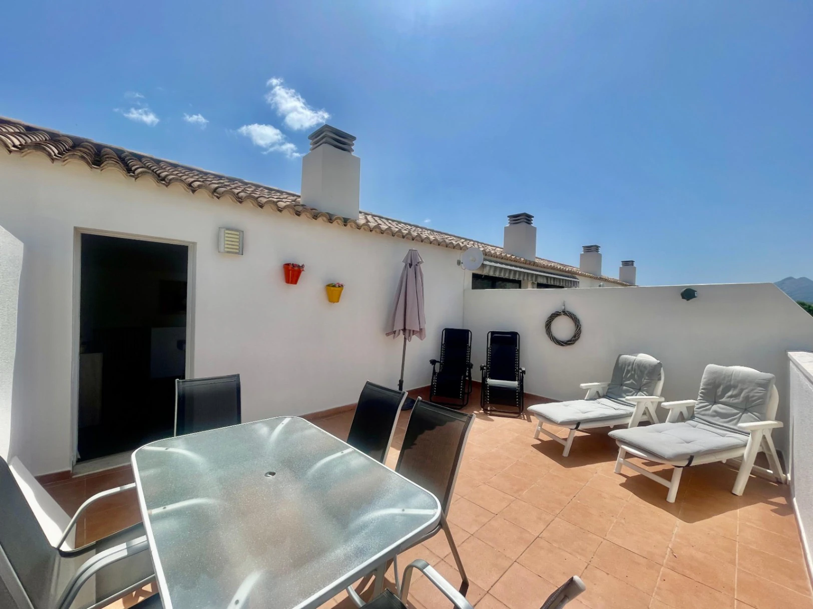 Penthouse apartment for sale in Jalon: Modern, luxurious