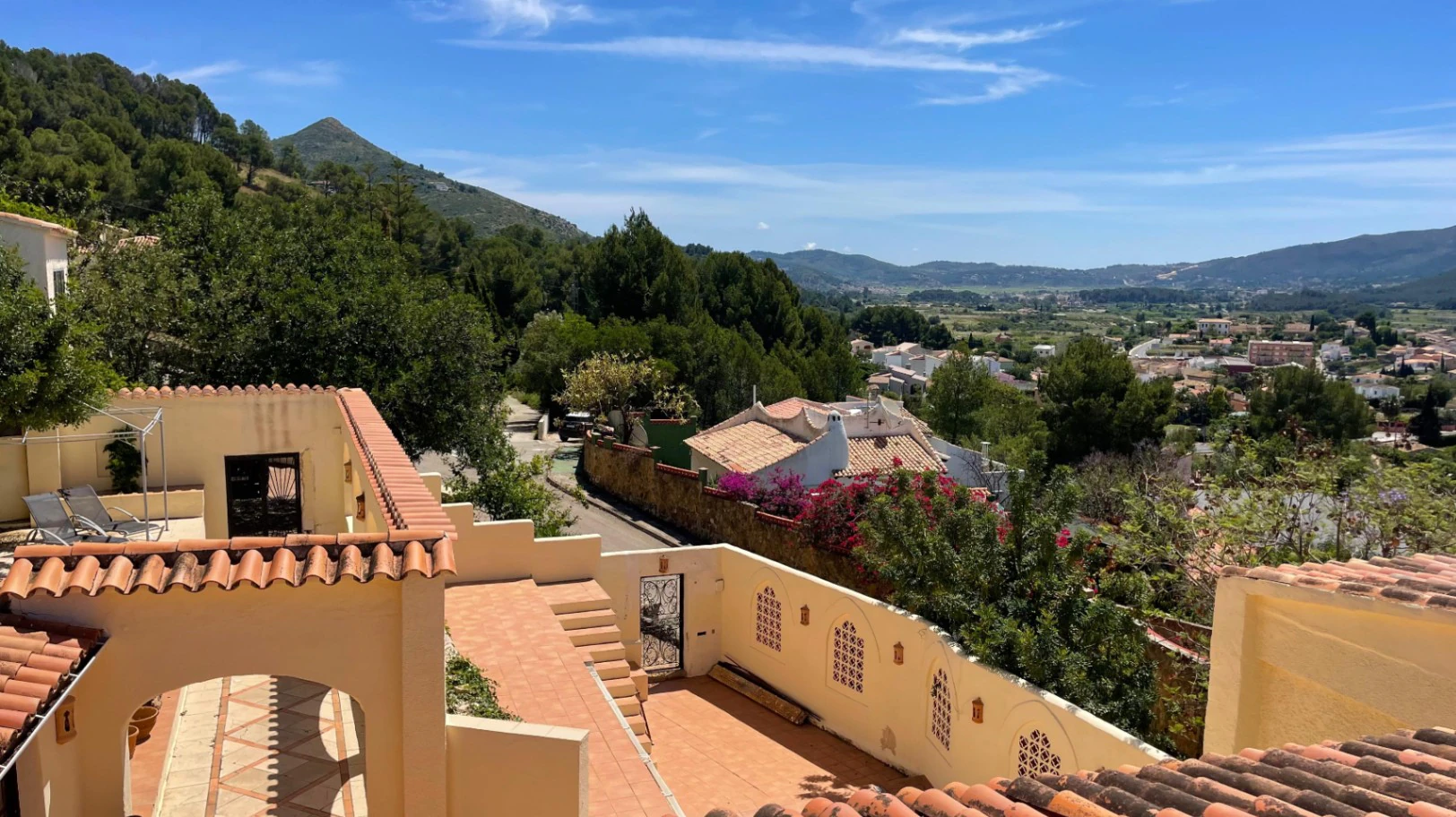 Villa te koop in Alcalali: Prachtig uitzicht, zeer privé