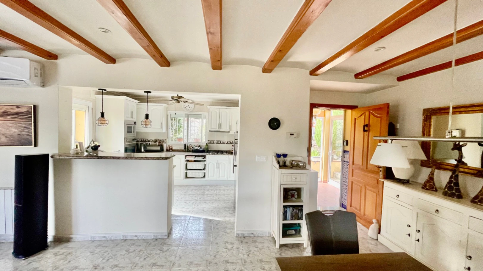 Villa for sale in Alcalali: Stunning views