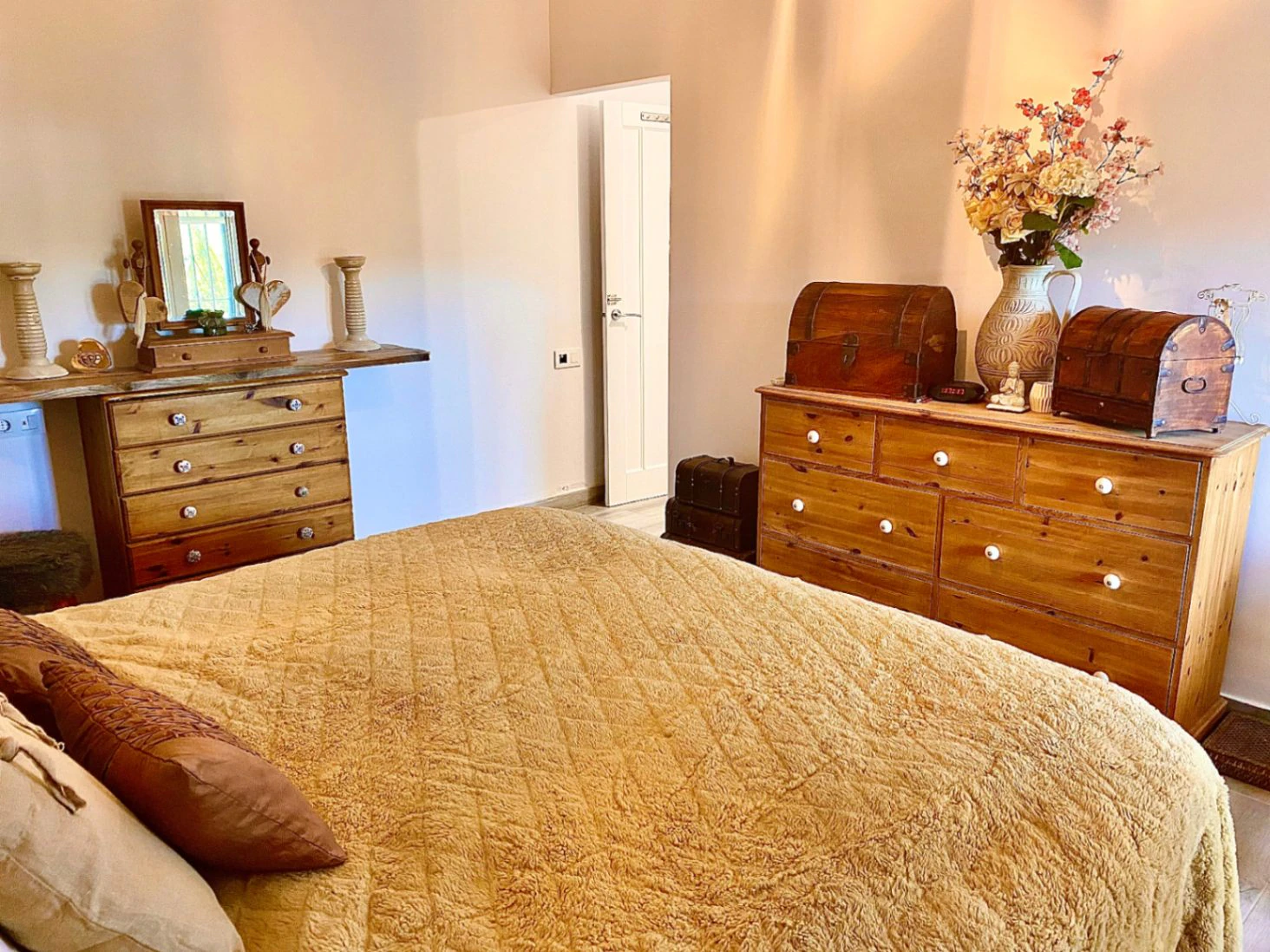 Alcalali: Fabulous multi-generational accommodation