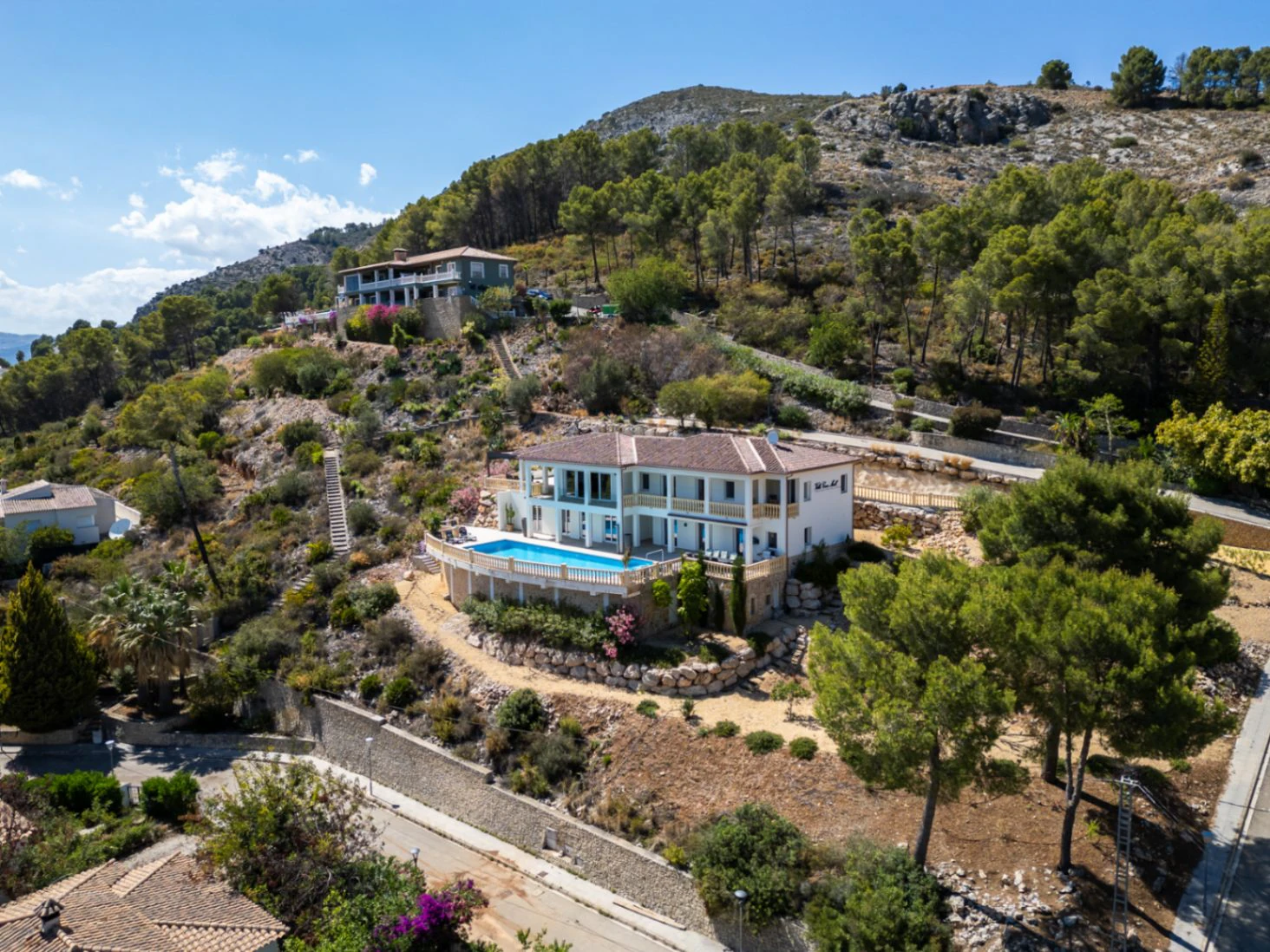 For sale in Alcalali: Modern and elegant