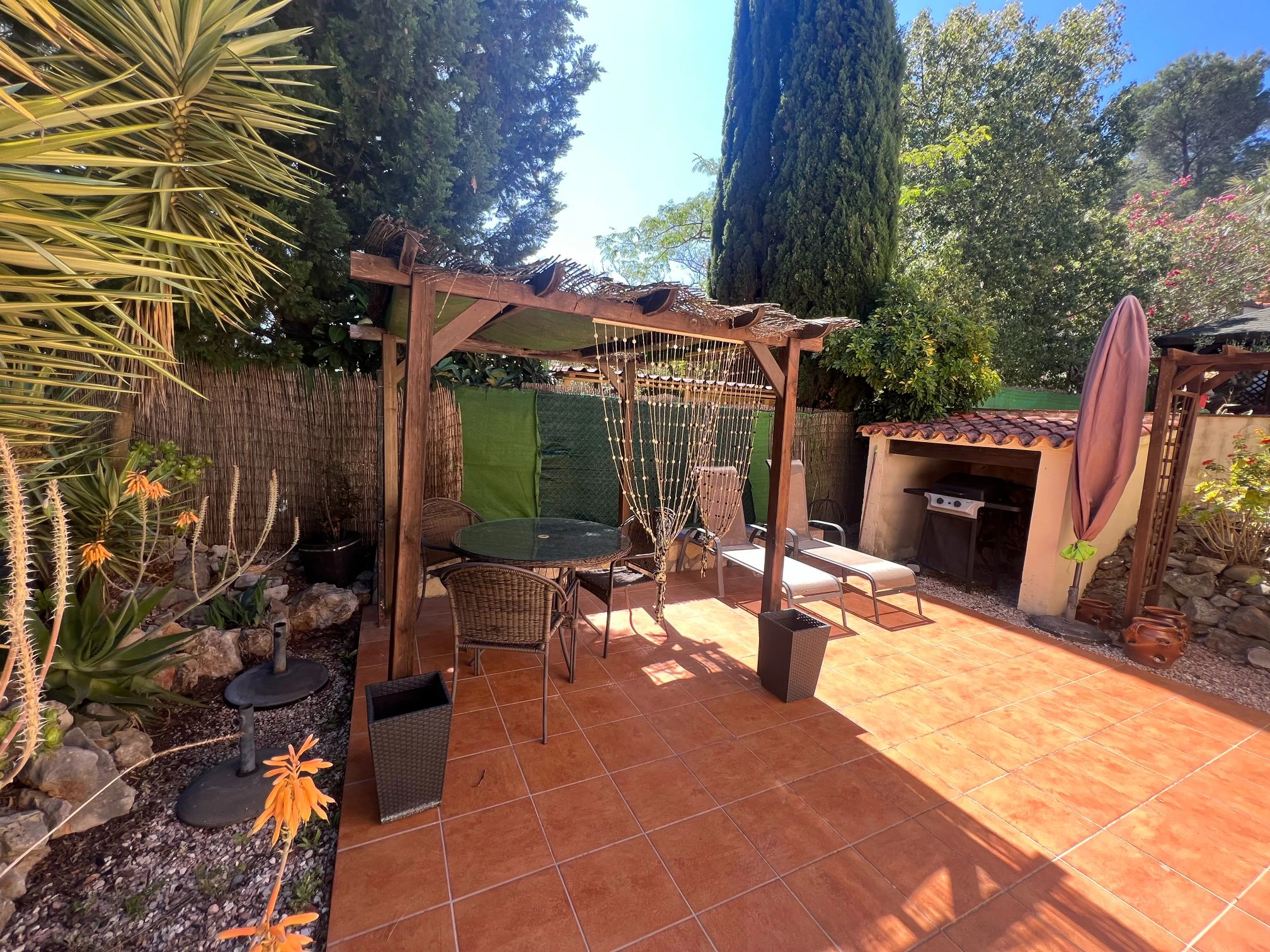 Private, tranquil, sought-after area