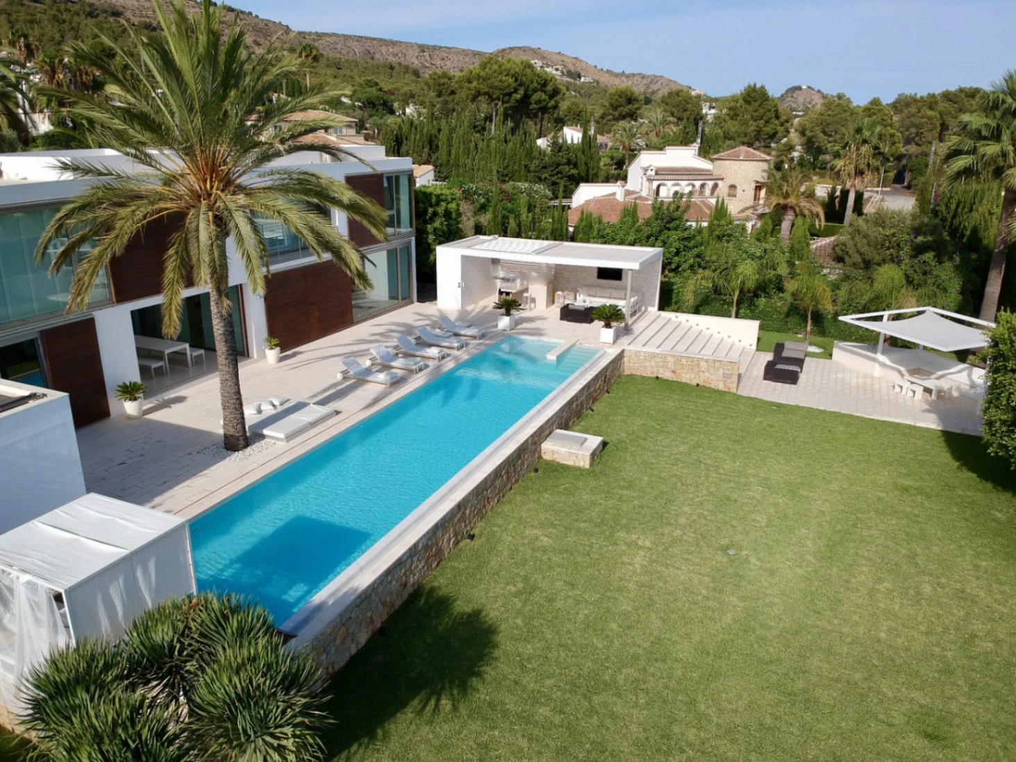 Villa te koop in Javea: Eigentijds, modern