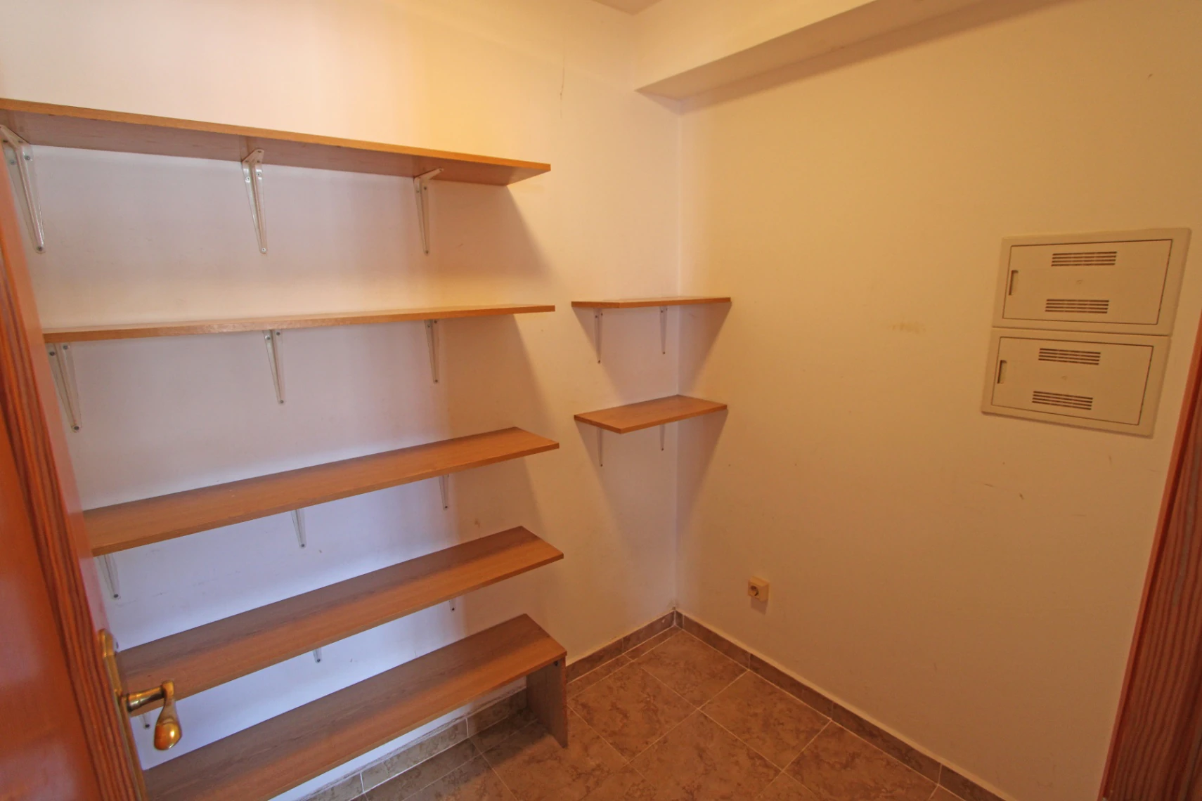 Verkoop. Villa in Orba