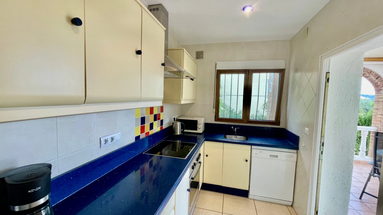 Villa for sale in Jalon: Frontline with spectacular south-facing views
