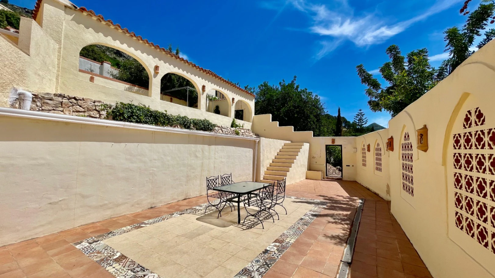 Villa te koop in Alcalali: Prachtig uitzicht, zeer privé