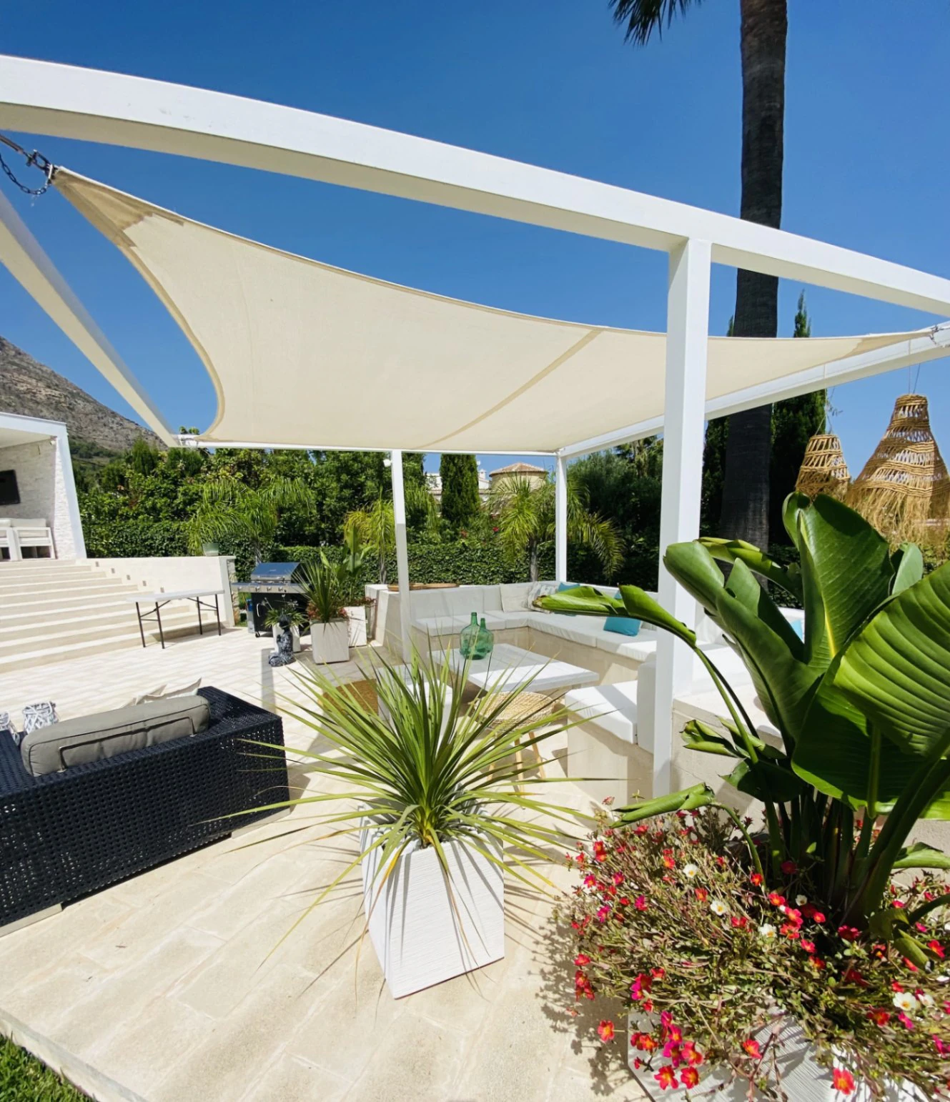 Villa te koop in Javea: Eigentijds, modern