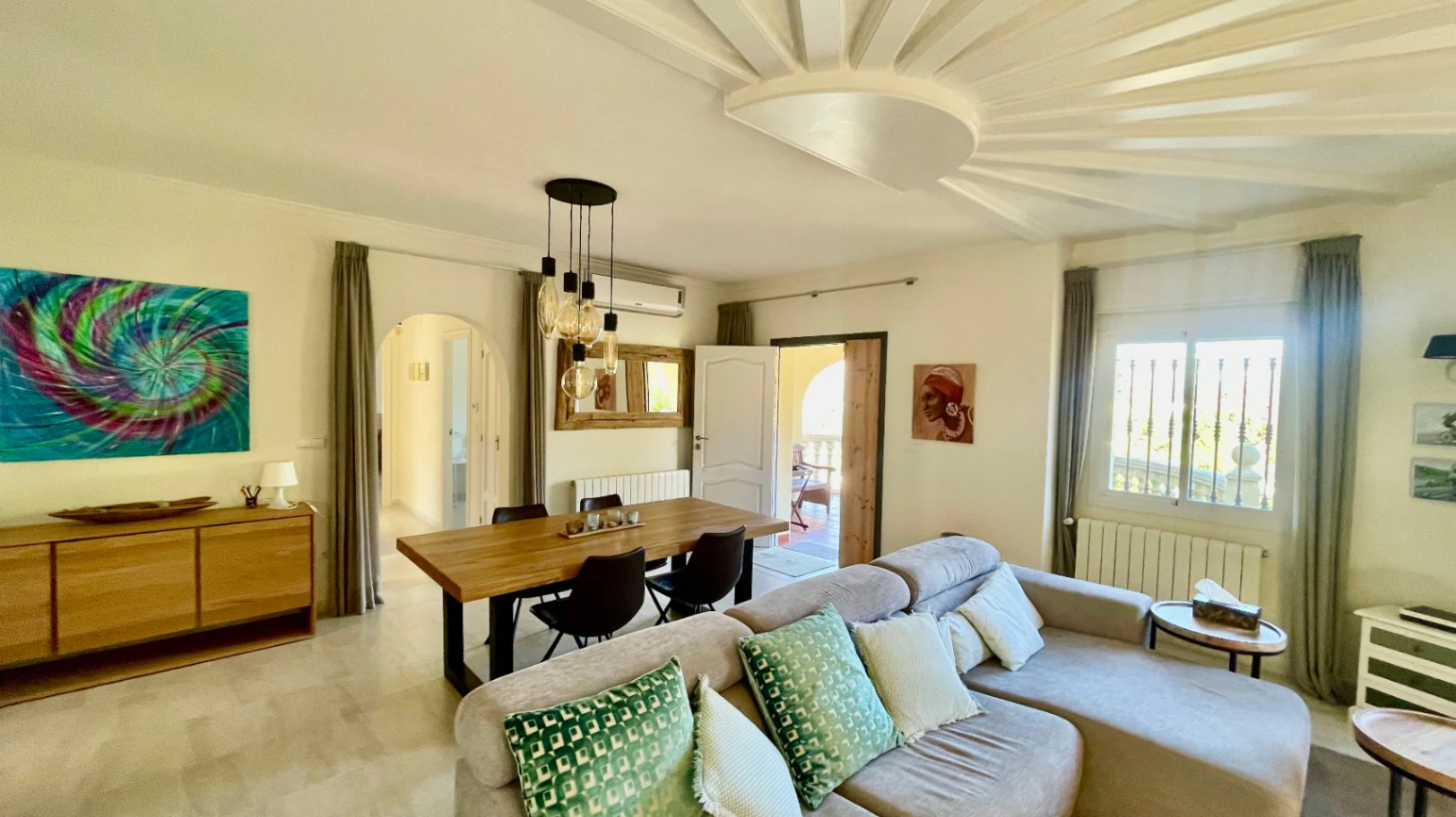 Villa for sale in Orba: Luxury & elegant