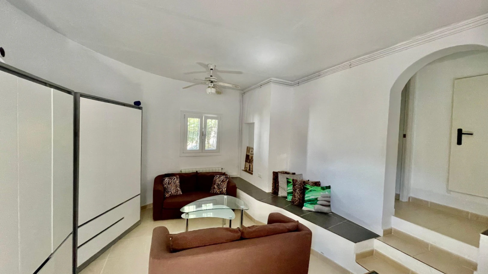 Villa for sale in Murla: Sought-after location, separate apartment