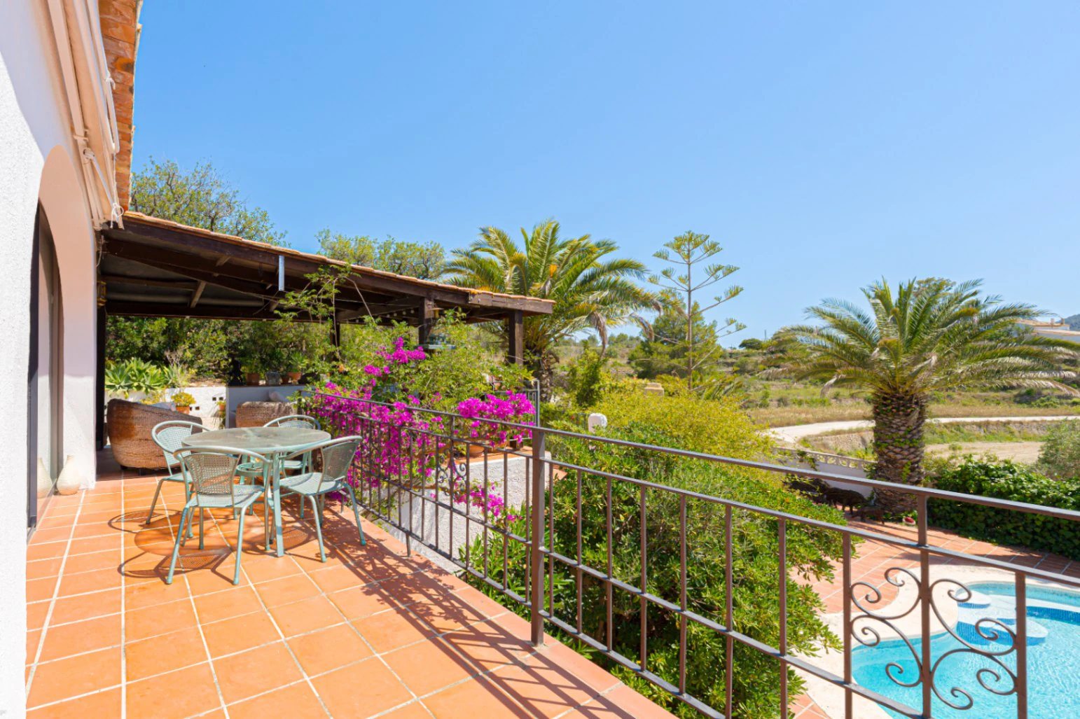 Villa for sale in Benissa: Stables and land